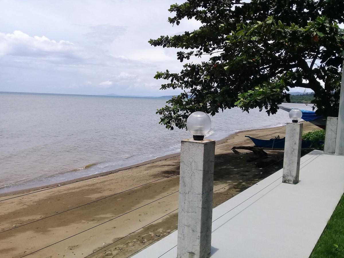 Sergi'S Resort And Hotel Palompon Exterior photo